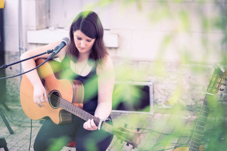 Photo : Élise Schipman Clem en concert à Montrichard